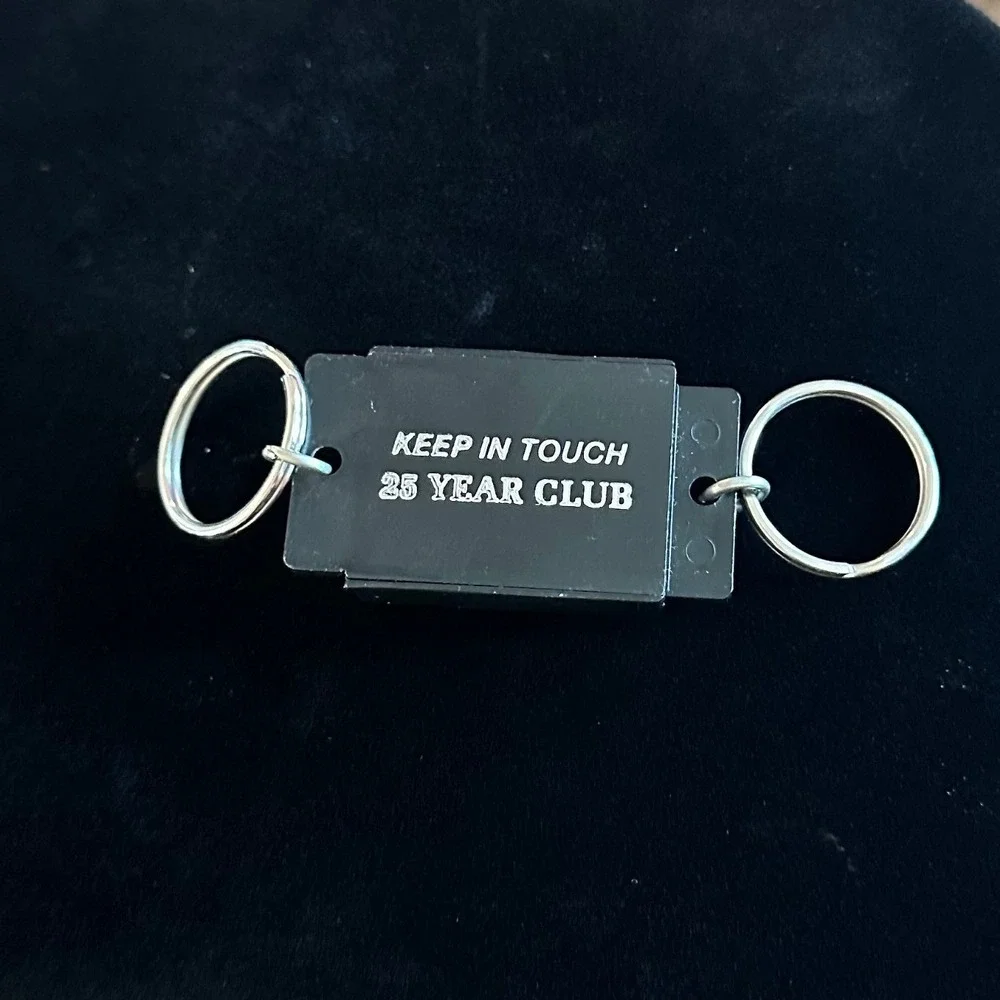 Vintage GM General Motors 25 Year Club Keychain Teraco USA Quick Release Black